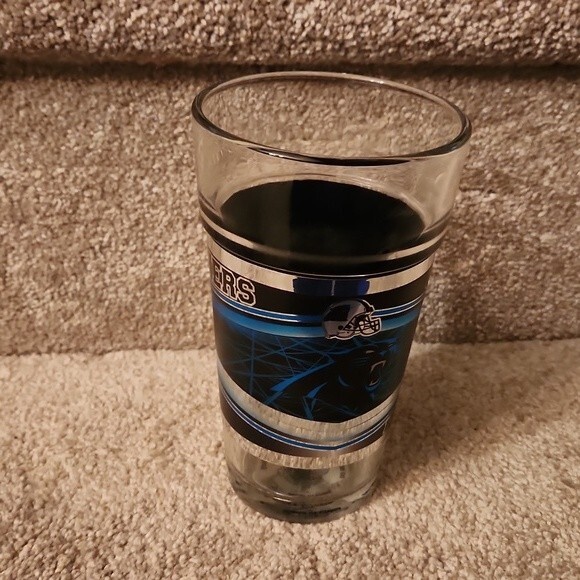 Carolina Panthers NFL Team Drinking Glass - Picture 7 of 7